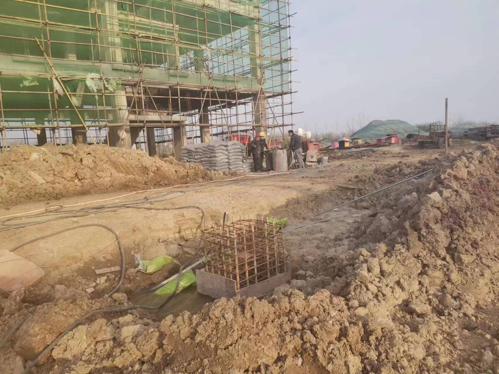 柳北当桥梁出现裂缝的时候应该及时加固修补